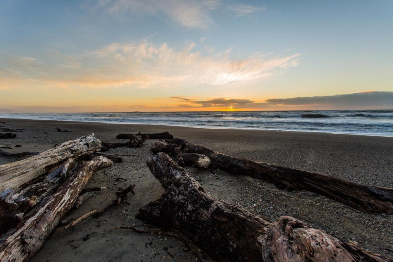 Haast Beach Motel Exterior foto